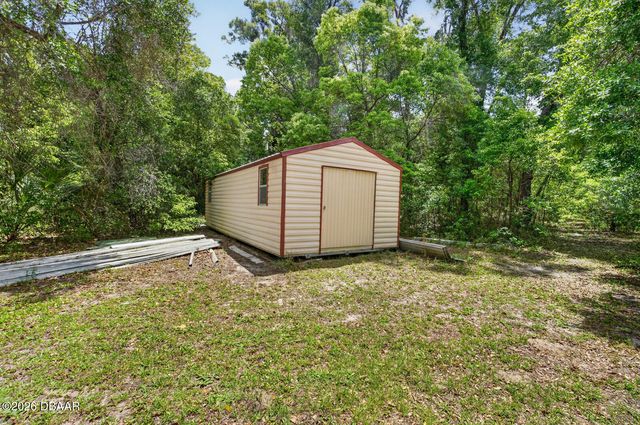 1806 Glenwood Oaks Lane, Deland, FL 32720