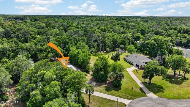 1806 Glenwood Oaks Lane, Deland, FL 32720