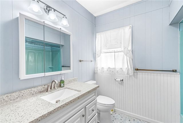 30 Naples Avenue, Providence, RI 02908