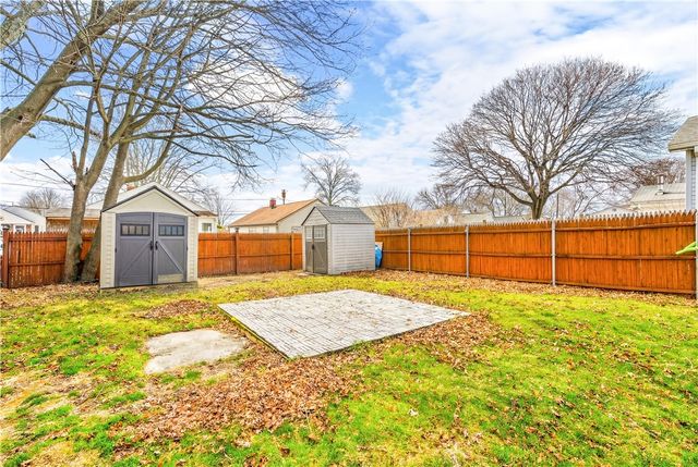 30 Naples Avenue, Providence, RI 02908