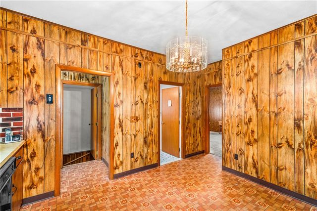 30 Naples Avenue, Providence, RI 02908