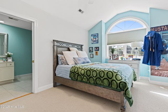 512 Medcalf Drive SW, Sunset Beach, NC 28468