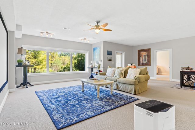 512 Medcalf Drive SW, Sunset Beach, NC 28468