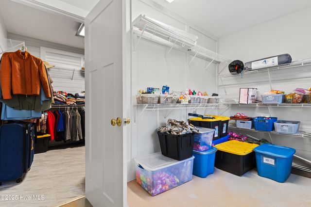 512 Medcalf Drive SW, Sunset Beach, NC 28468