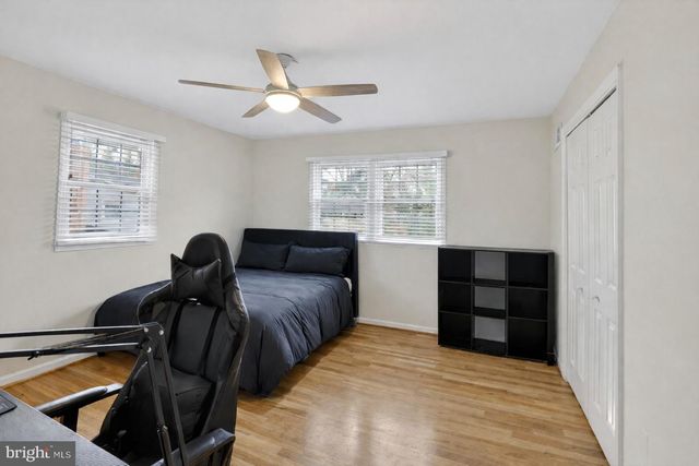 6803 JACKIE DENEESE CT, Springfield, VA 22152