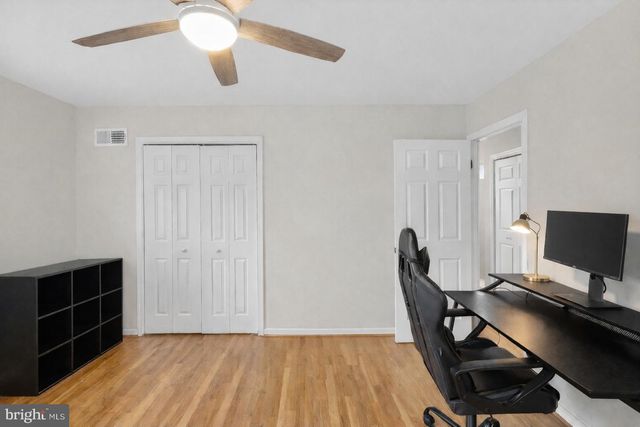 6803 JACKIE DENEESE CT, Springfield, VA 22152