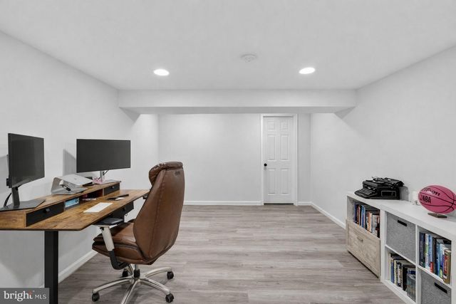 6803 JACKIE DENEESE CT, Springfield, VA 22152