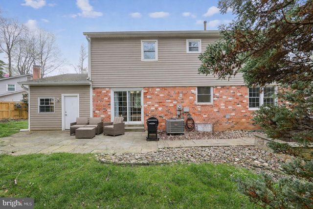 6803 JACKIE DENEESE CT, Springfield, VA 22152