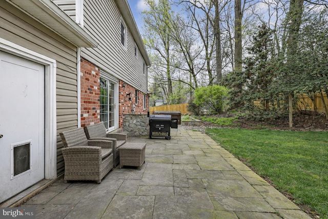 6803 JACKIE DENEESE CT, Springfield, VA 22152