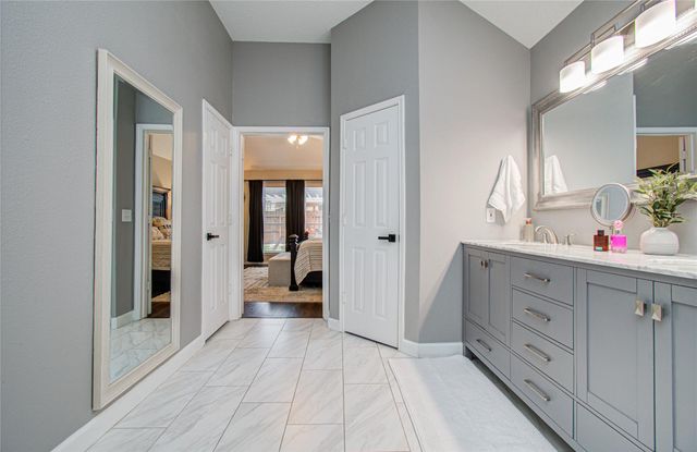 19623 Chestnut Brook Court, Houston, TX 77084