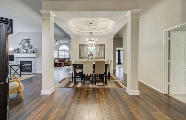 19623 Chestnut Brook Court, Houston, TX 77084