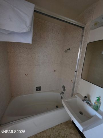 190 S West Street, Fernley, NV 89408