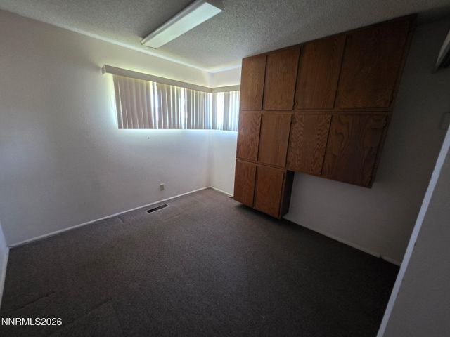 190 S West Street, Fernley, NV 89408