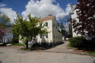 145 Cabot St # 1, Portsmouth, NH 03801