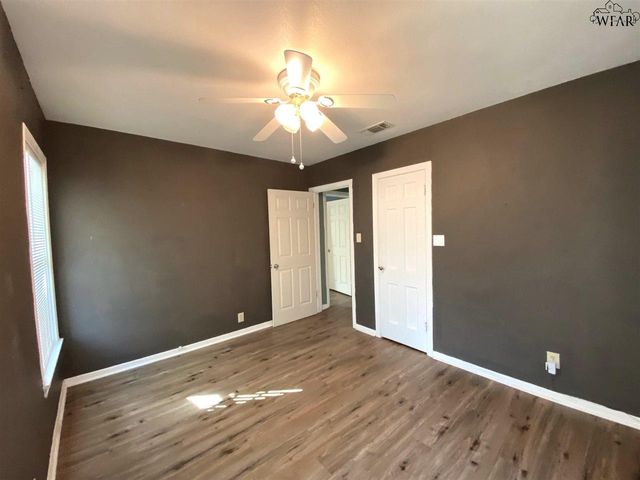 2711 LAWRENCE ROAD, Wichita Falls, TX 76309