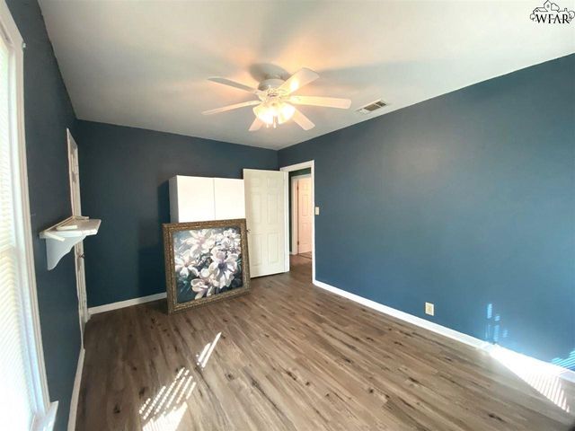 2711 LAWRENCE ROAD, Wichita Falls, TX 76309
