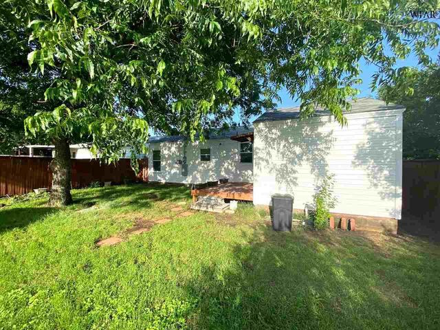 2711 LAWRENCE ROAD, Wichita Falls, TX 76309