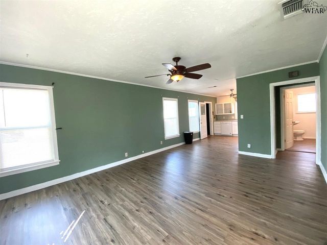 2711 LAWRENCE ROAD, Wichita Falls, TX 76309