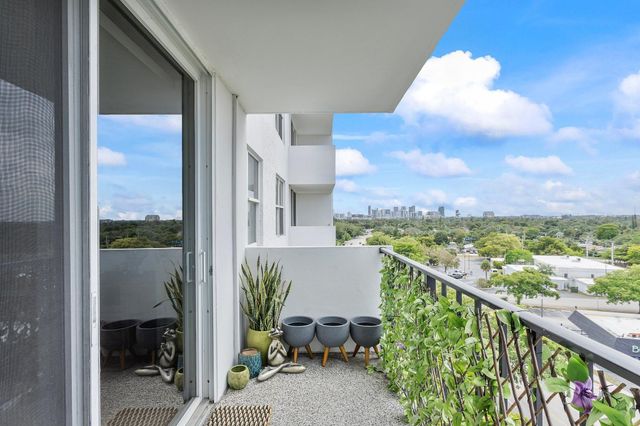 1800 N Andrews Avenue 9i, Fort Lauderdale, FL 33311