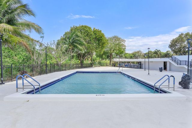1800 N Andrews Avenue 9i, Fort Lauderdale, FL 33311