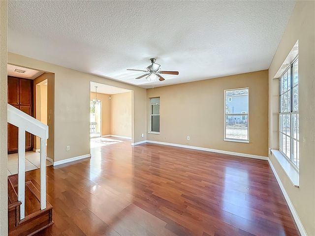 7322 54TH AVENUE N, St Petersburg, FL 33709