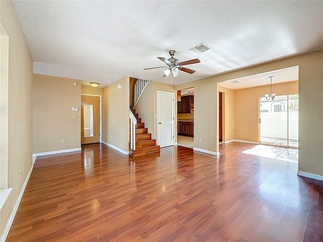 7322 54TH AVENUE N, St Petersburg, FL 33709