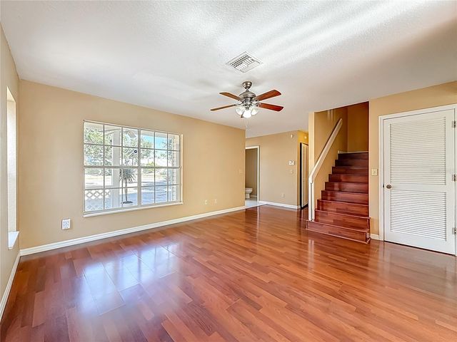 7322 54TH AVENUE N, St Petersburg, FL 33709