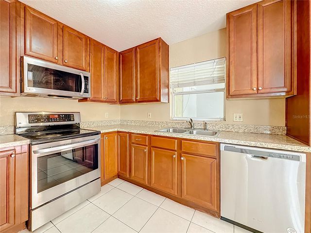 7322 54TH AVENUE N, St Petersburg, FL 33709