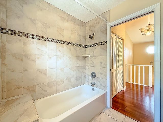 7322 54TH AVENUE N, St Petersburg, FL 33709