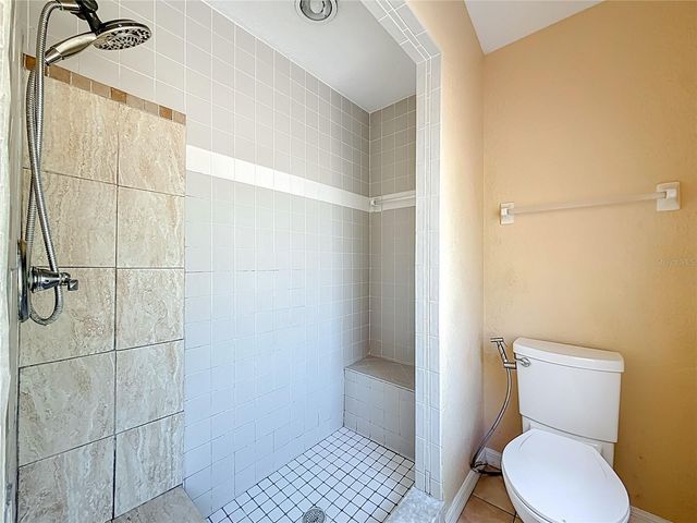 7322 54TH AVENUE N, St Petersburg, FL 33709