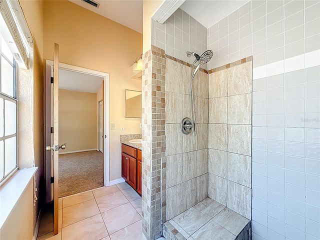 7322 54TH AVENUE N, St Petersburg, FL 33709