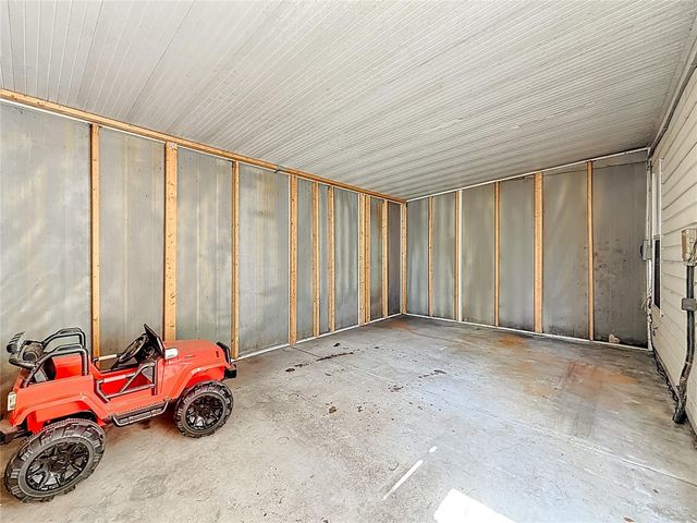 7322 54TH AVENUE N, St Petersburg, FL 33709