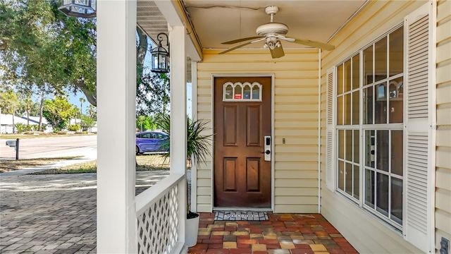 7322 54TH AVENUE N, St Petersburg, FL 33709