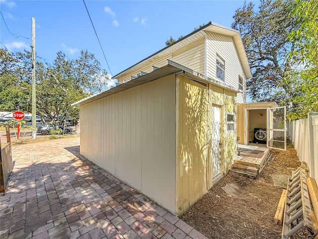 7322 54TH AVENUE N, St Petersburg, FL 33709