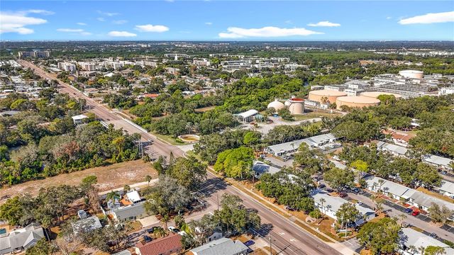 7322 54TH AVENUE N, St Petersburg, FL 33709