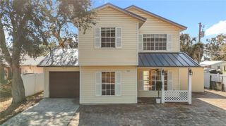 7322 54TH AVENUE N, St Petersburg, FL 33709