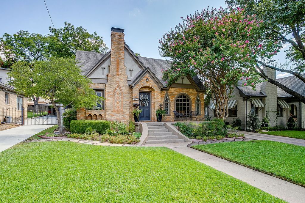 2209 Tremont Avenue, Fort Worth, TX 76107 — photo 2
