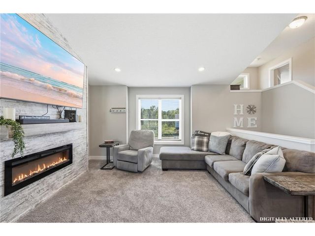 2060 Pleasant Drive, Prescott, WI 54021
