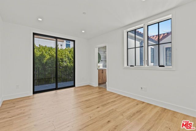 5540 Tova Road, Sherman Oaks, CA 91411