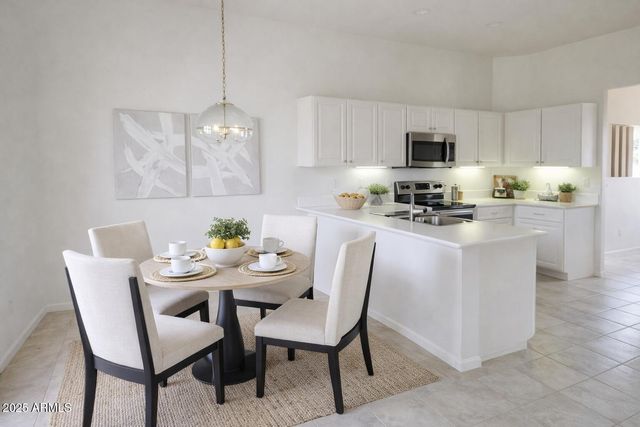 1210 E WESTCHESTER Drive, Chandler, AZ 85249