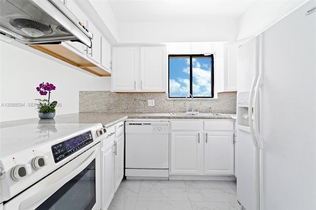 9983 W Atlantic Boulevard 9983, Coral Springs, FL 33071