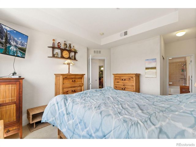 804 Summer Hawk Drive 1304, Longmont, CO 80504