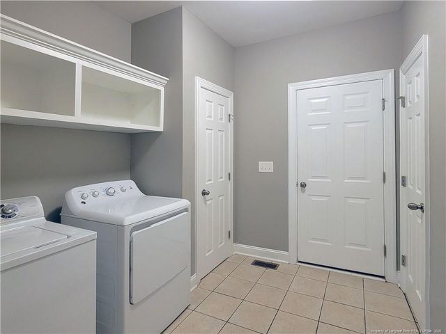 414 Banagher Lane, Fuquay Varina, NC 27526