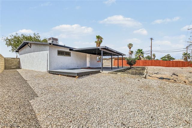 6100 Preston Circle, Las Vegas, NV 89107