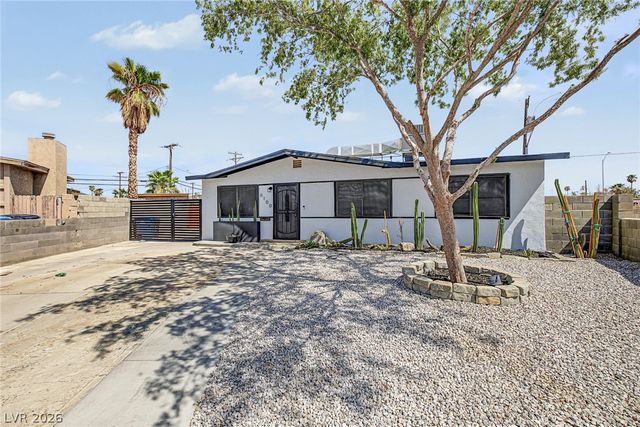6100 Preston Circle, Las Vegas, NV 89107