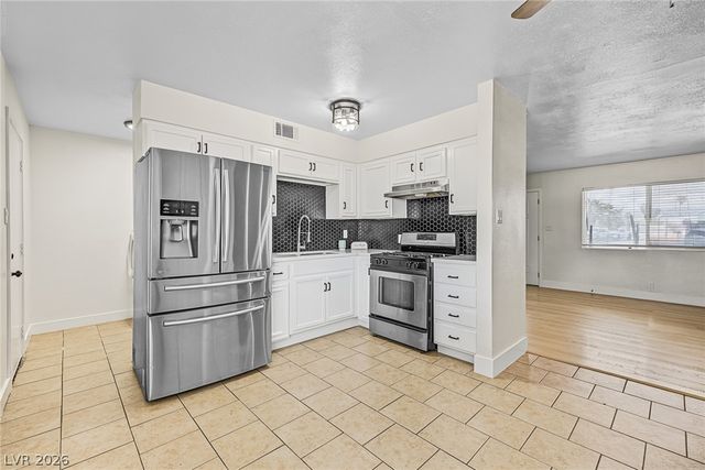 6100 Preston Circle, Las Vegas, NV 89107
