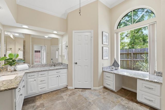 3203 Hickory Brook Lane, Houston, TX 77345