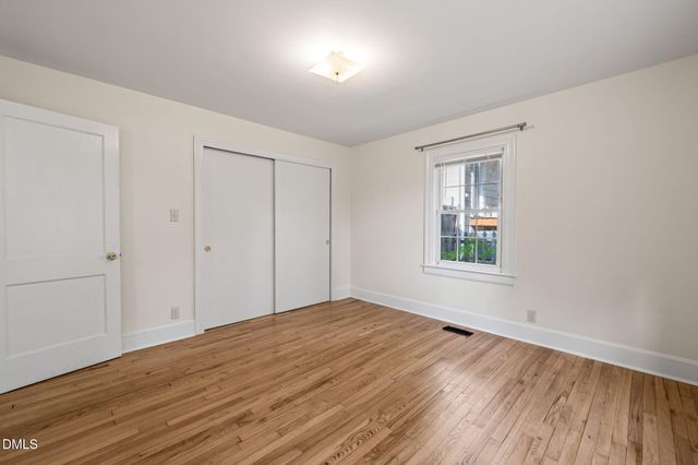 323 Monmouth Avenue, Durham, NC 27701