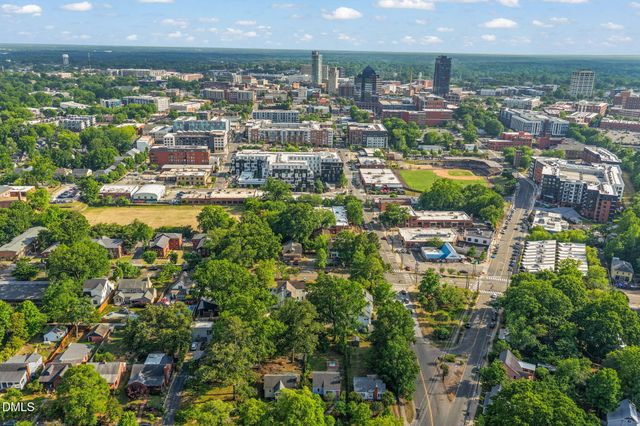 323 Monmouth Avenue, Durham, NC 27701