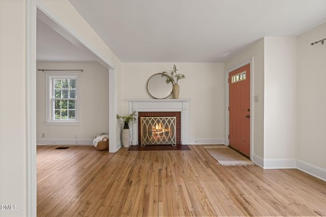 323 Monmouth Avenue, Durham, NC 27701